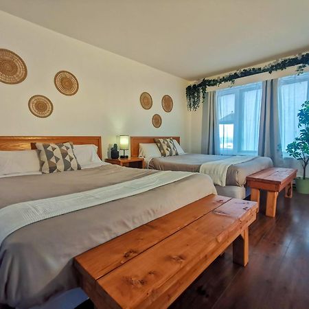 Lofts Fleuve Et Montagnes Motel Sainte-Anne-de-Beaupre Ngoại thất bức ảnh