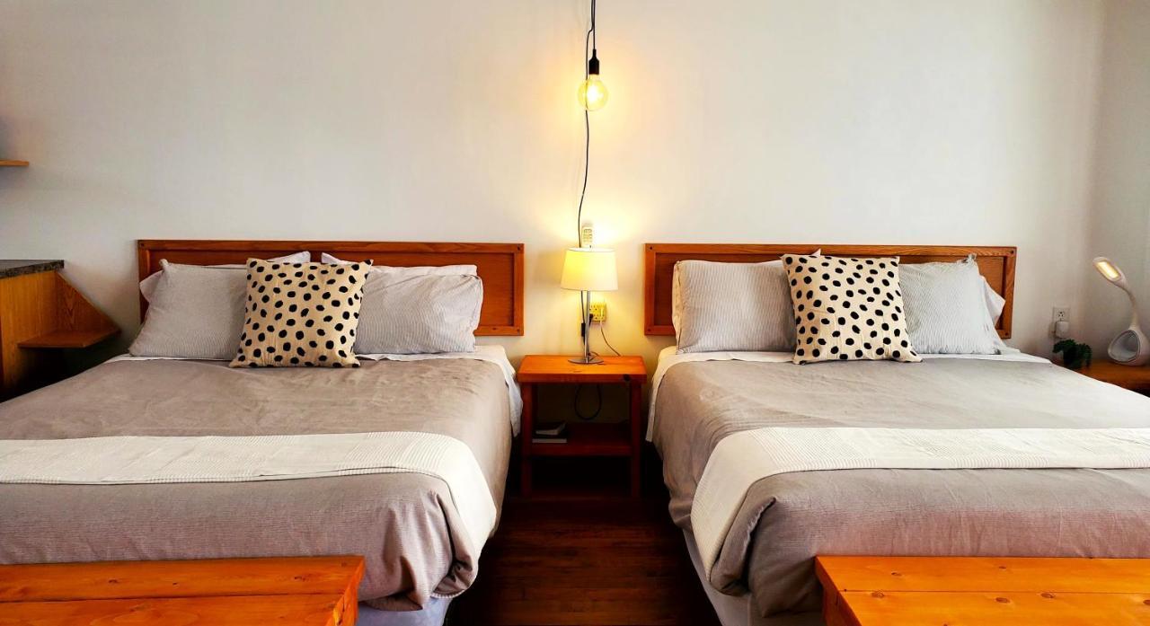 Lofts Fleuve Et Montagnes Motel Sainte-Anne-de-Beaupre Ngoại thất bức ảnh