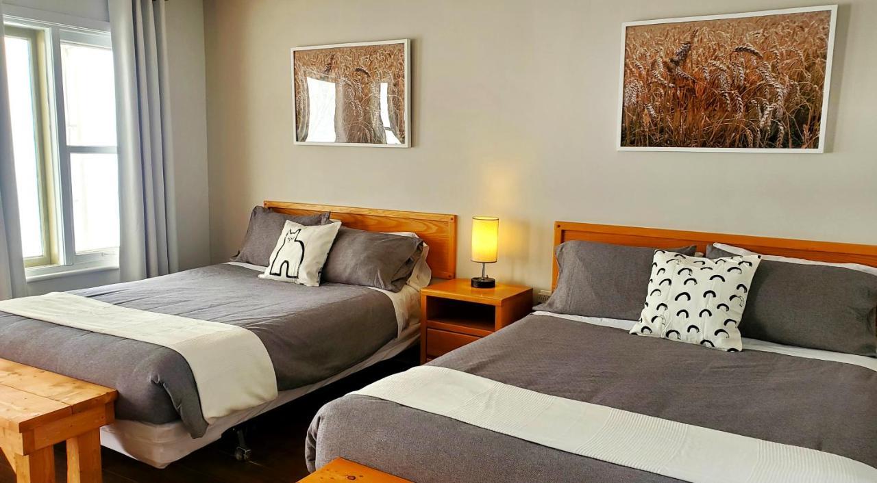 Lofts Fleuve Et Montagnes Motel Sainte-Anne-de-Beaupre Ngoại thất bức ảnh