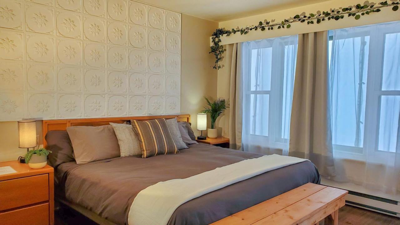 Lofts Fleuve Et Montagnes Motel Sainte-Anne-de-Beaupre Ngoại thất bức ảnh