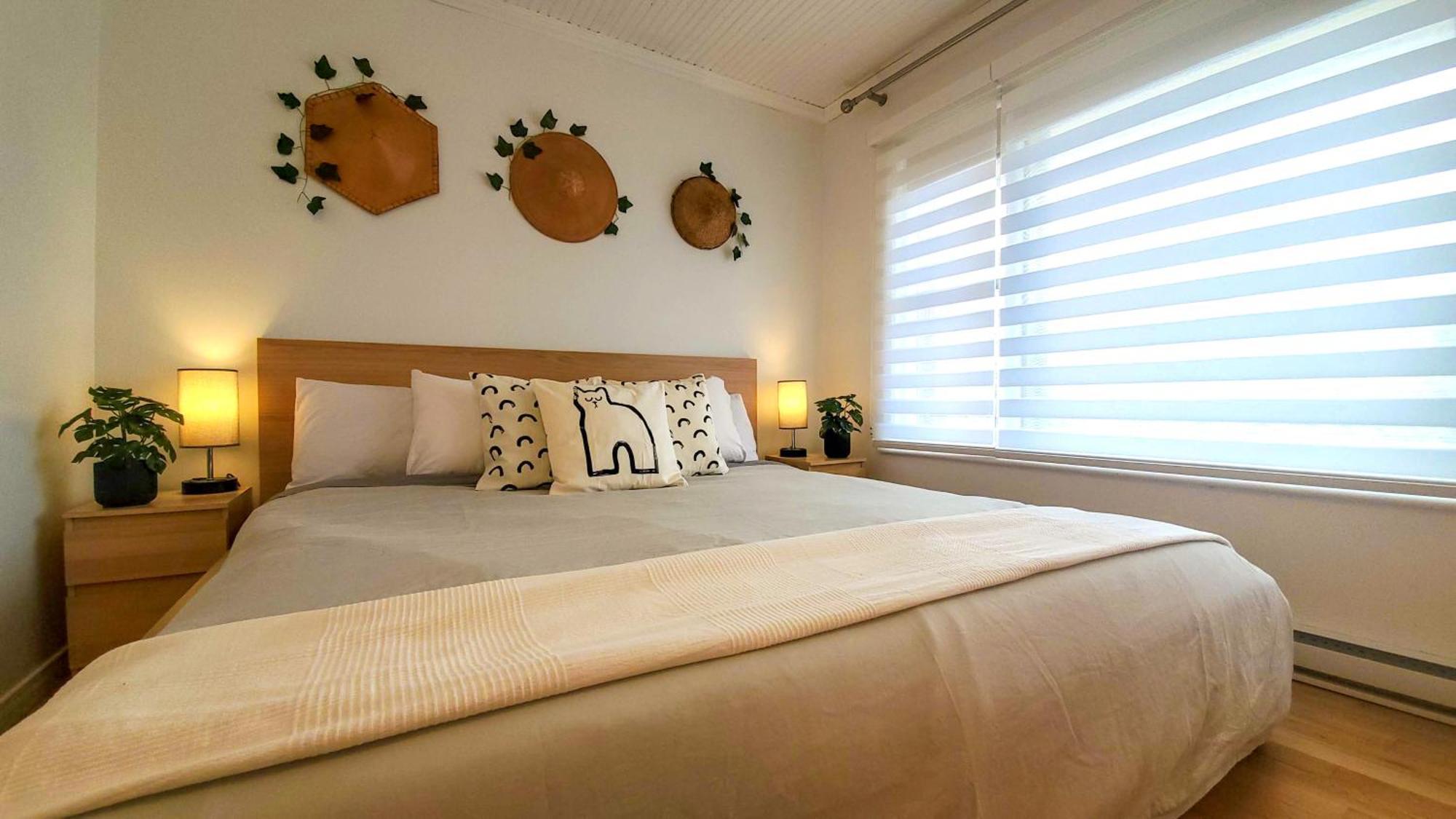 Lofts Fleuve Et Montagnes Motel Sainte-Anne-de-Beaupre Ngoại thất bức ảnh