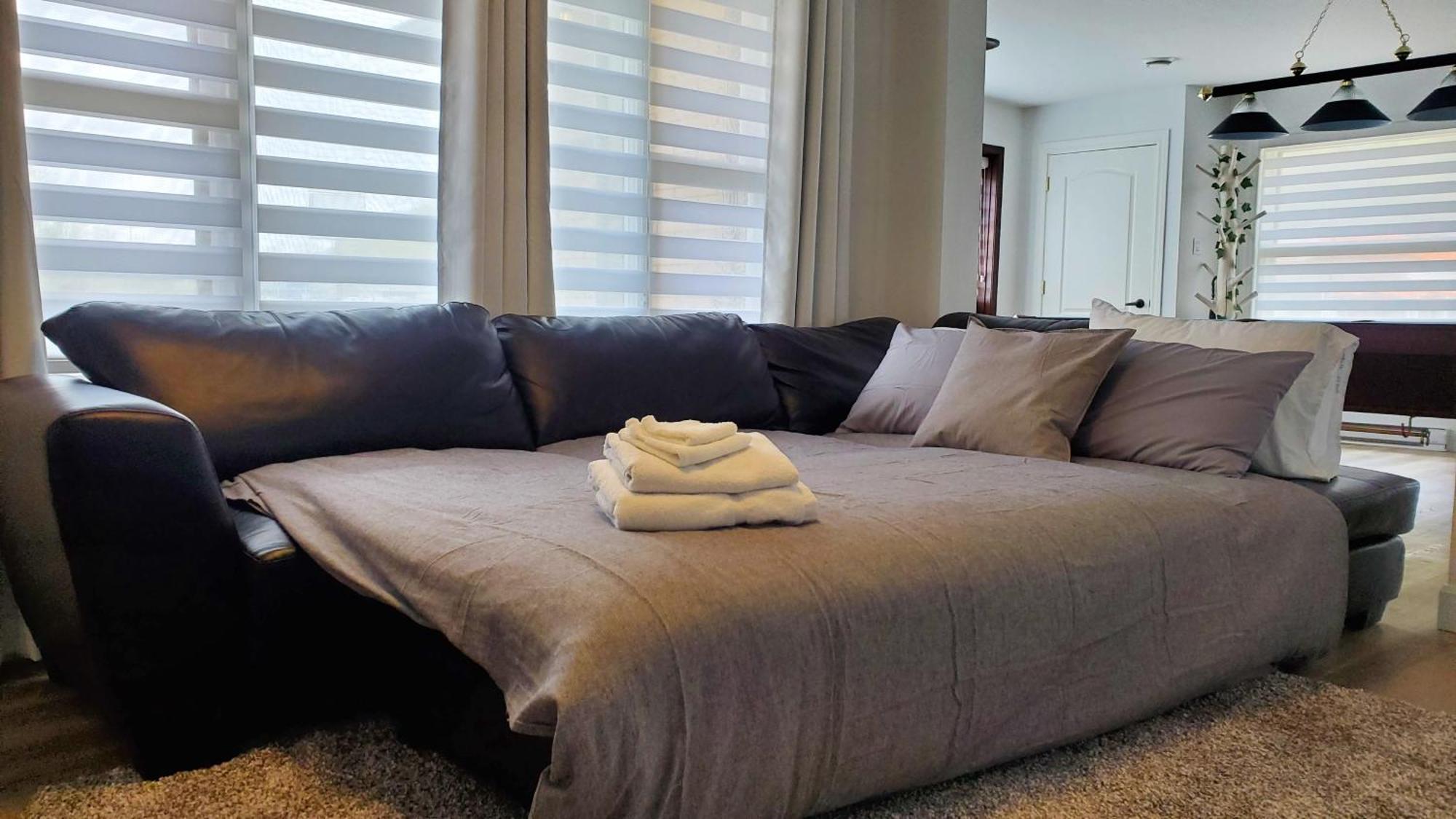 Lofts Fleuve Et Montagnes Motel Sainte-Anne-de-Beaupre Ngoại thất bức ảnh