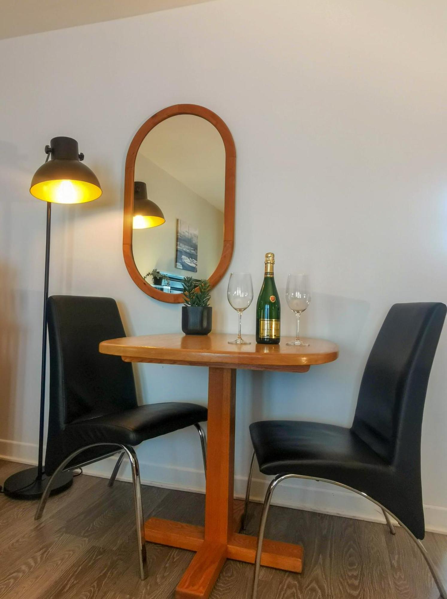 Lofts Fleuve Et Montagnes Motel Sainte-Anne-de-Beaupre Ngoại thất bức ảnh